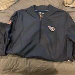 Nike Titans Wind Breaker Jacket Size Medium
